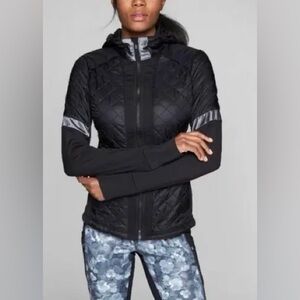 Athleta Women's Black Quilted Hooded Jacket with Thumbholes Size XS